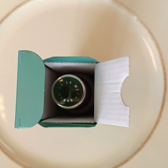 LA MER The Regenerating Serum - 1 fl oz NEW - Picture 4 of 5